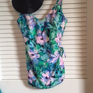 Vintage one piece bathing suit